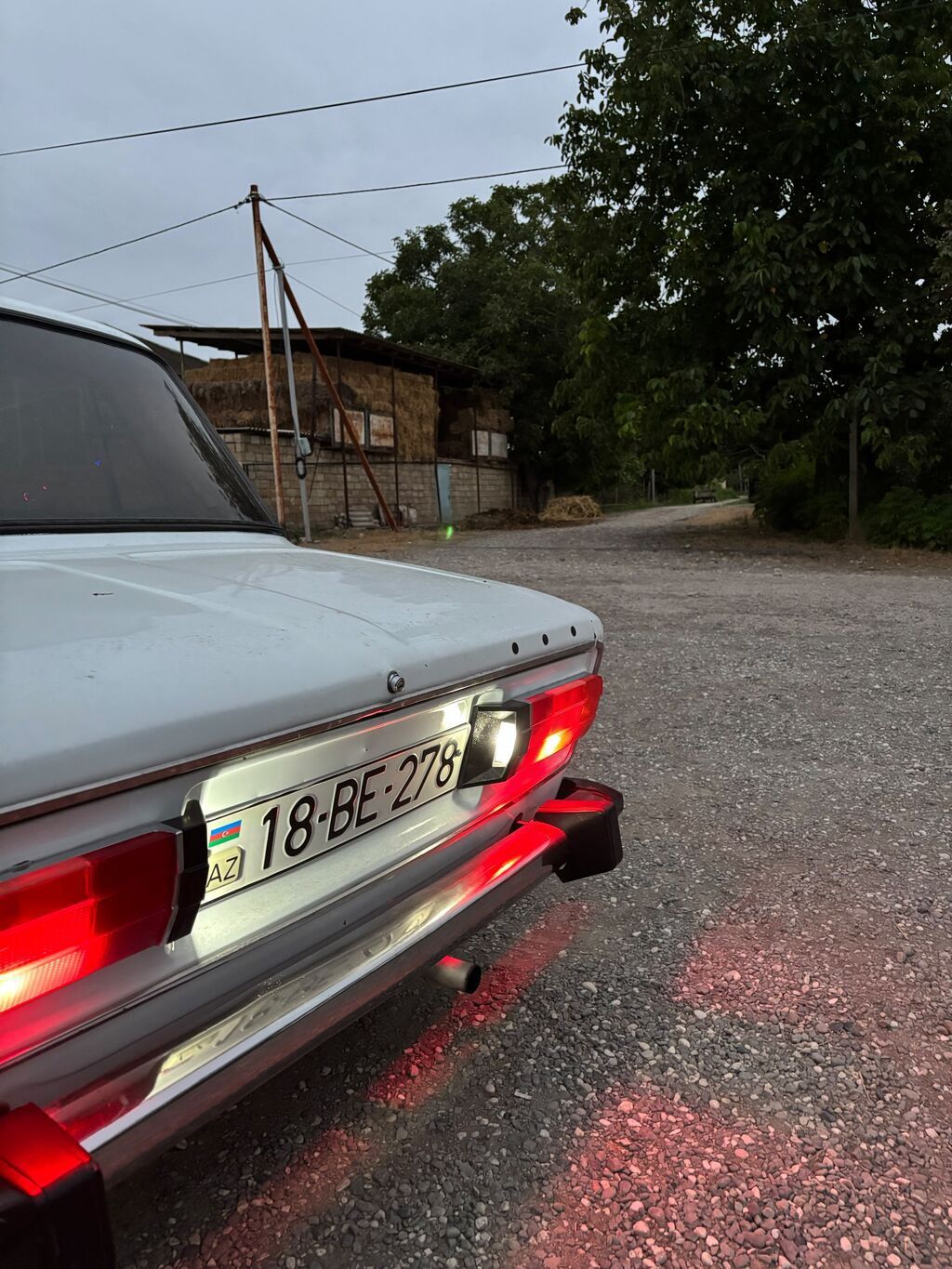 VAZ 2106 sedan – ağ rəng, klassik kuzov — Avtomobillər, Xudat (6)