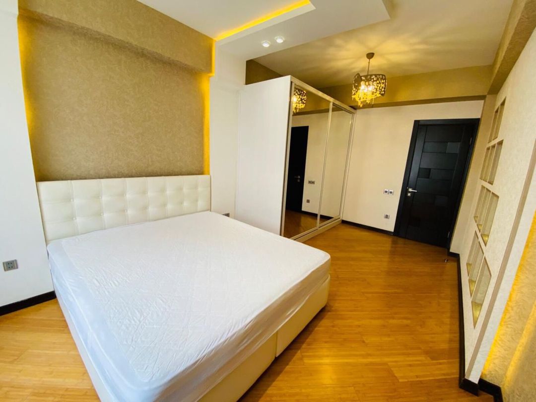 Satılır 3 otaqlı yeni tikili 130 m² — Mənzil, Bakı (8)