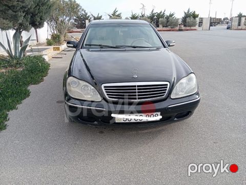Mercedes-Benz S 500: 5 l | 2000 il Sedan