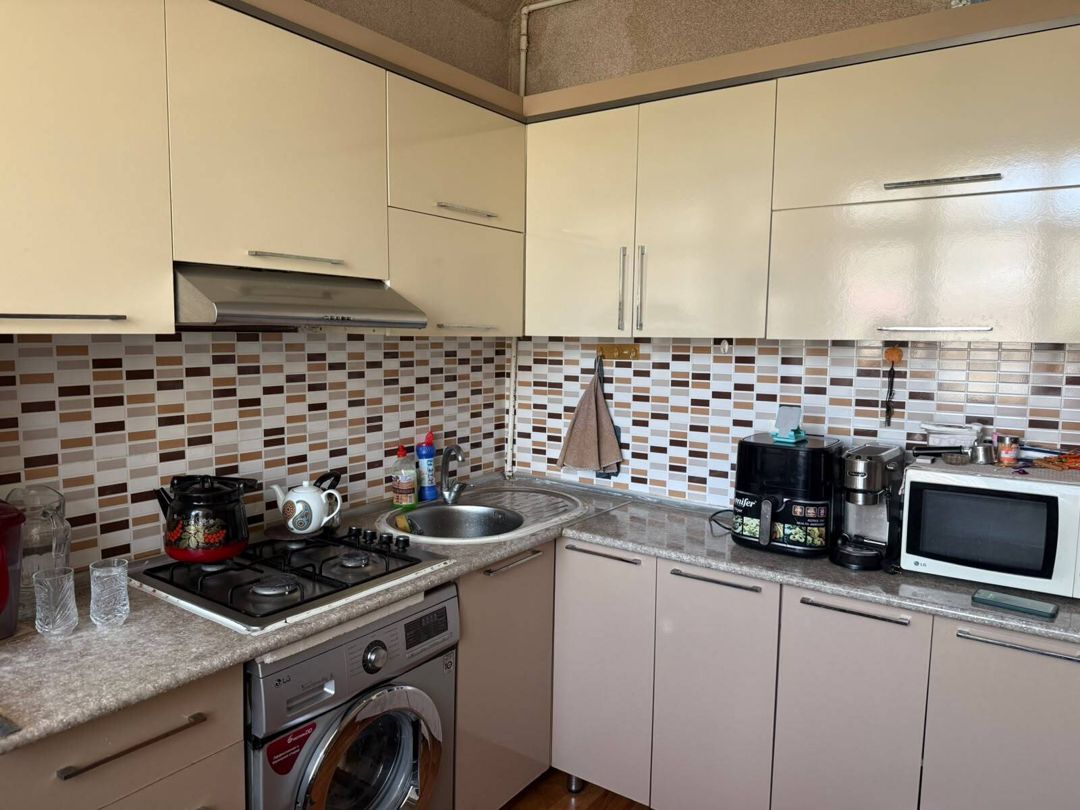 2-otaqlı mənzil, Gəncə pr., 60 m² — Daşınmaz əmlak, Bakı (6)