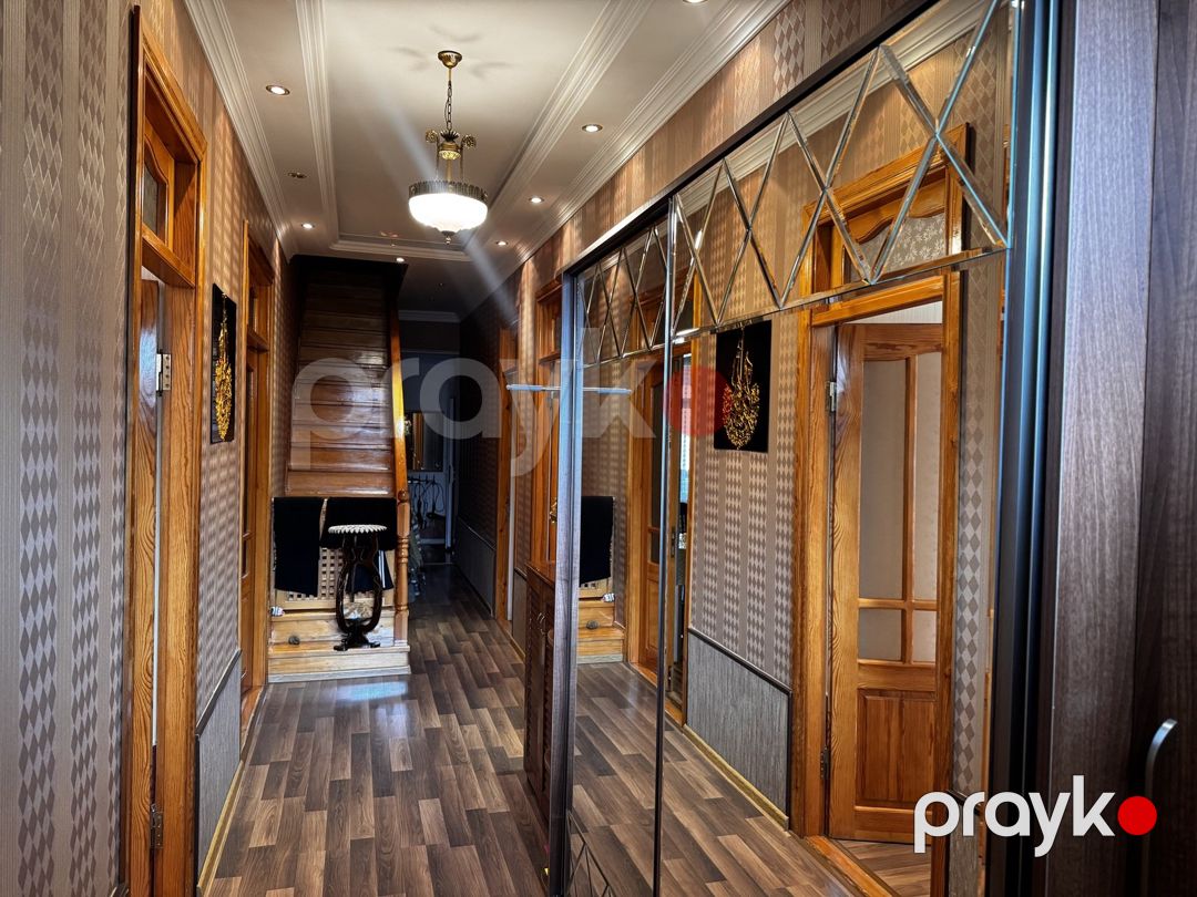 Satılır 5 otaqlı həyət evi/bağ evi 220 m² — Ev, villa, Bakı (11)