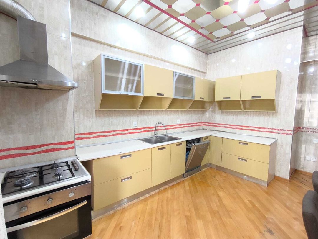 4-otaqlı yeni tikili kirayə verilir, Səməd Vurğun küç.37., 178 m² — Mənzil, Bakı (5)