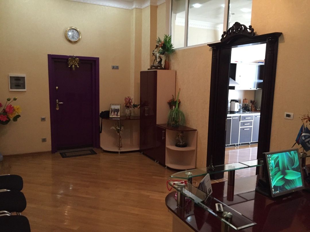İcarəyə verilir 20 otaqlı ofis 391 m² — Ofis, Bakı (8)