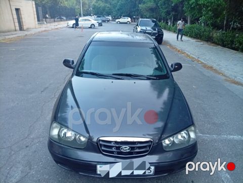Hyundai Elantra sedan - Kuzov: 4 qapılı sedan, tünd boz rəng -