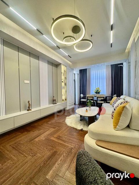 Satılır 3 otaqlı yeni tikili 101 m²