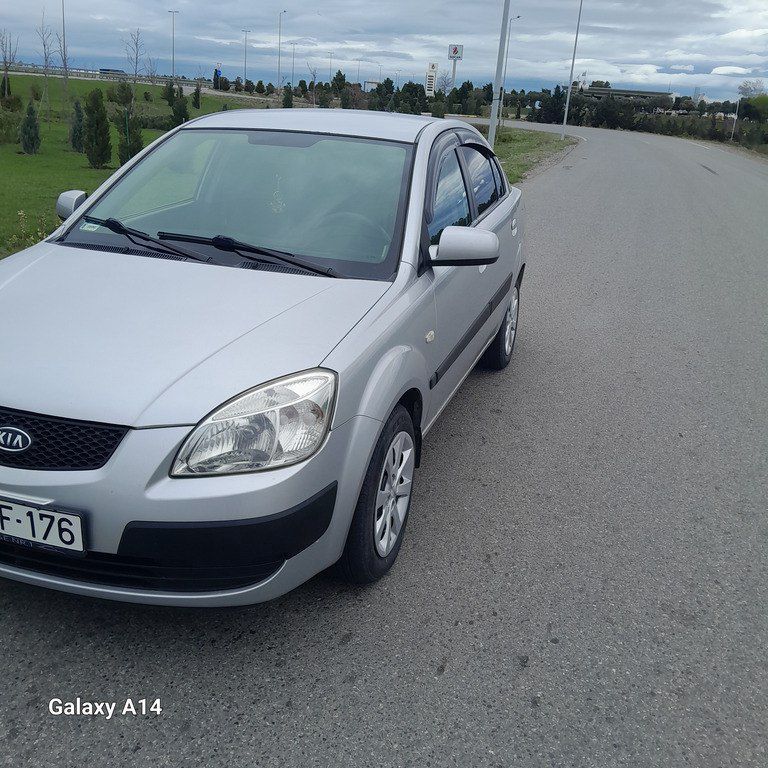 Kia Rio, 1.5 L, 2006 il, 300 000 km — Avtomobillər, Bakı (2)