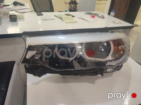 BMW G30 sağ farası, orijinal