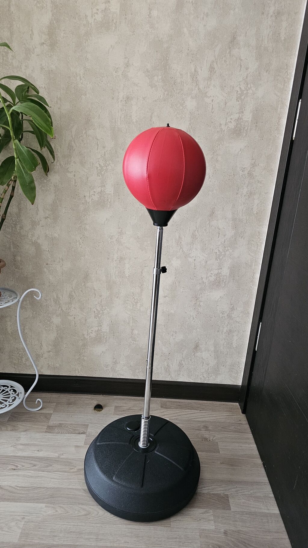Boks məşqi üçün şaquli refleks armudu (speed bag) dəsti. - Yuxarıda