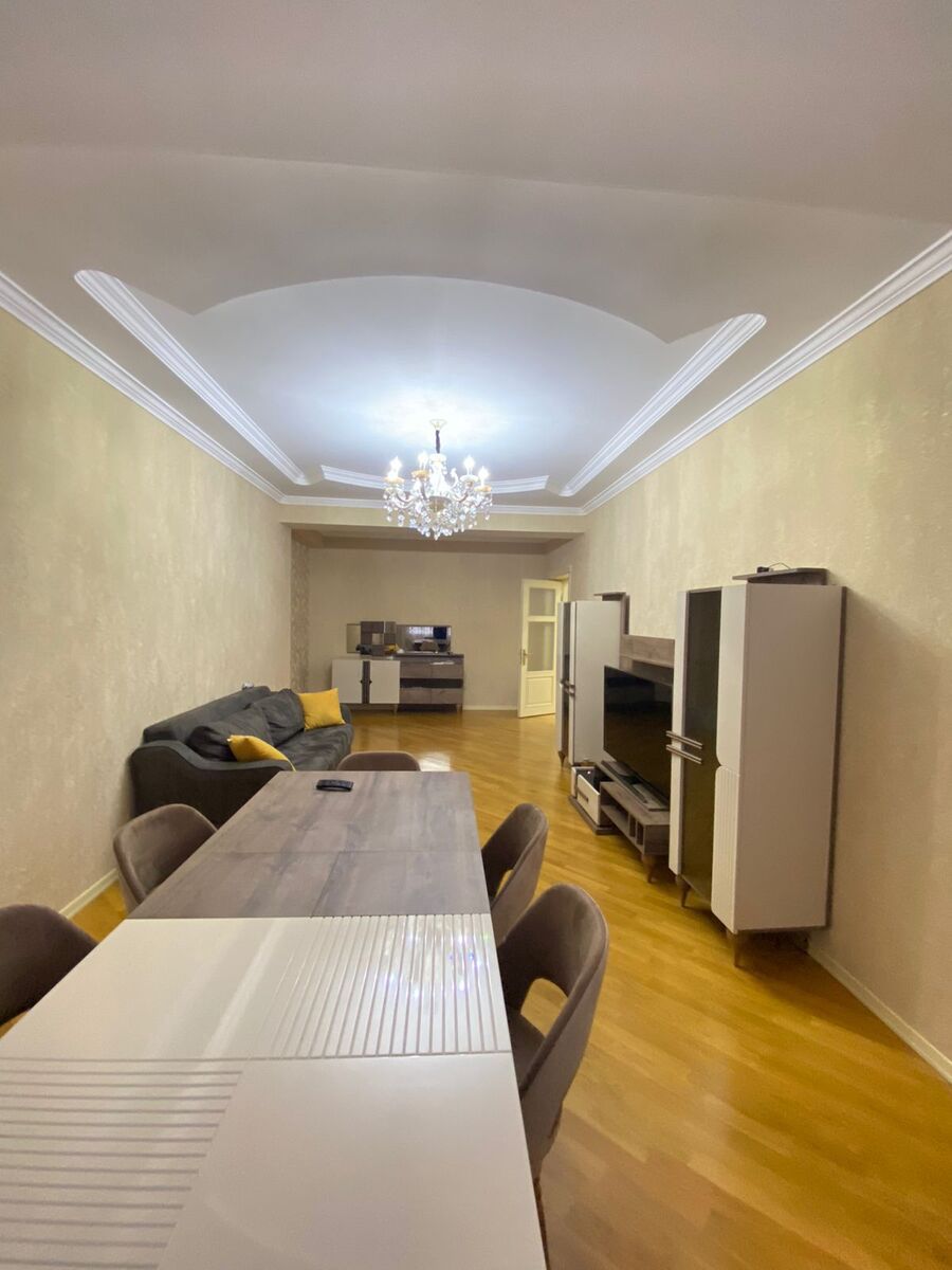 İcarəyə verilir 4 otaqlı yeni tikili 180 m² — Mənzil, Bakı (2)