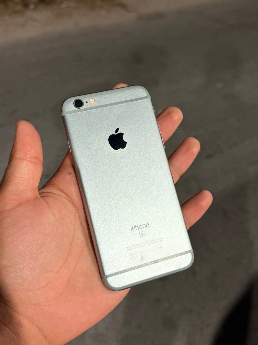 Apple iPhone 6S Silver 16GB — Smartfonlar, Bakı (3)