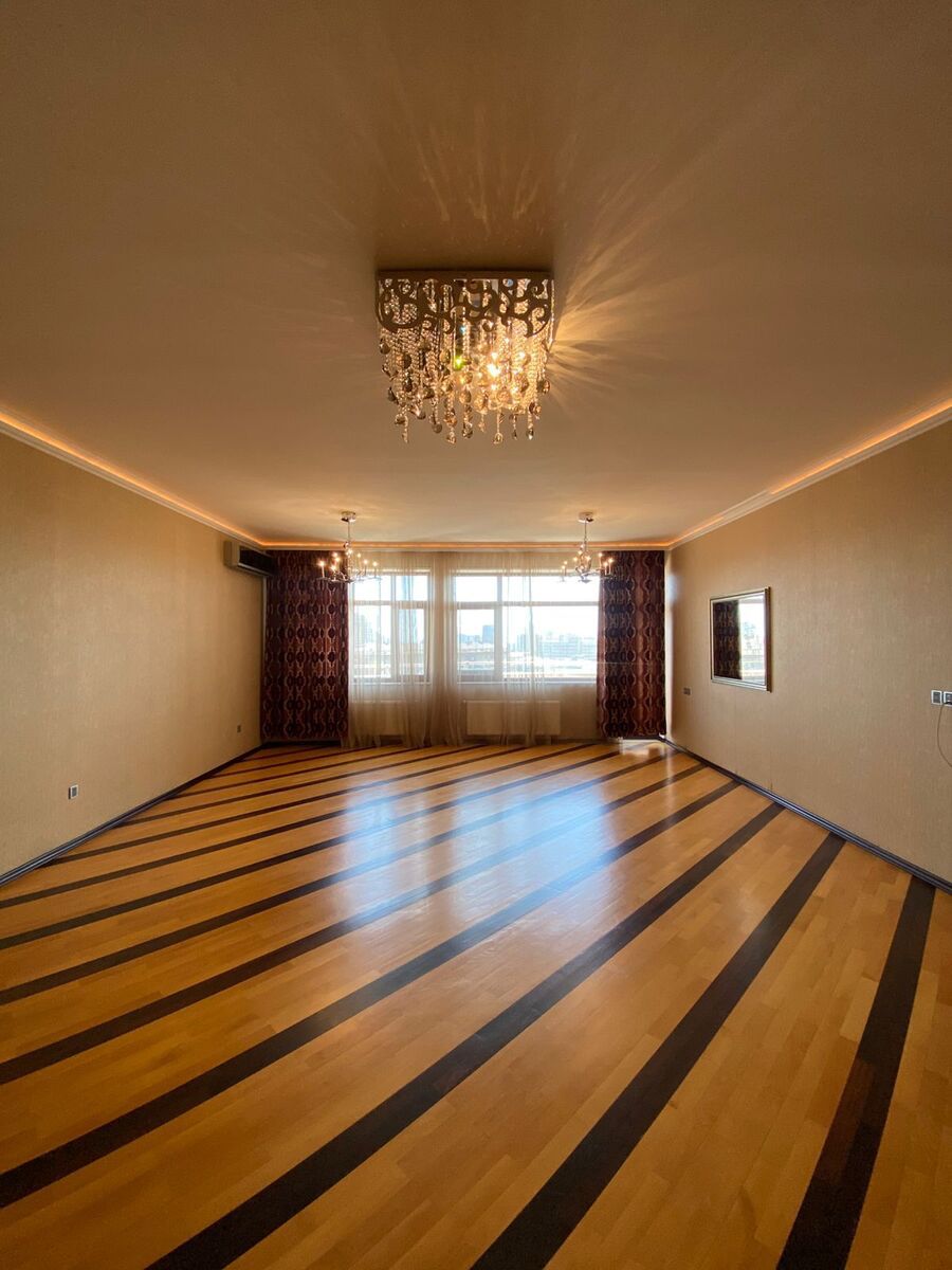 Satılır 4 otaqlı yeni tikili 183 m² — Mənzil, Bakı (5)