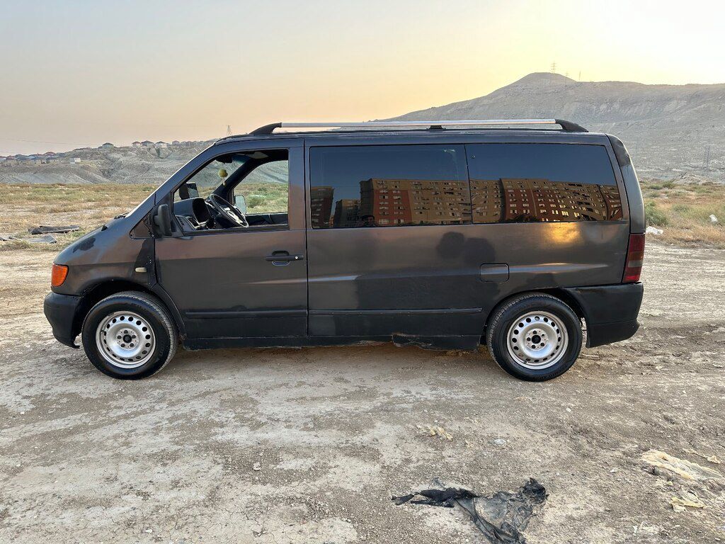 Mercedes Vito 112 CDI, 2.1 L, 2001 il, 300 000 km — Avtomobillər, Bakı (3)