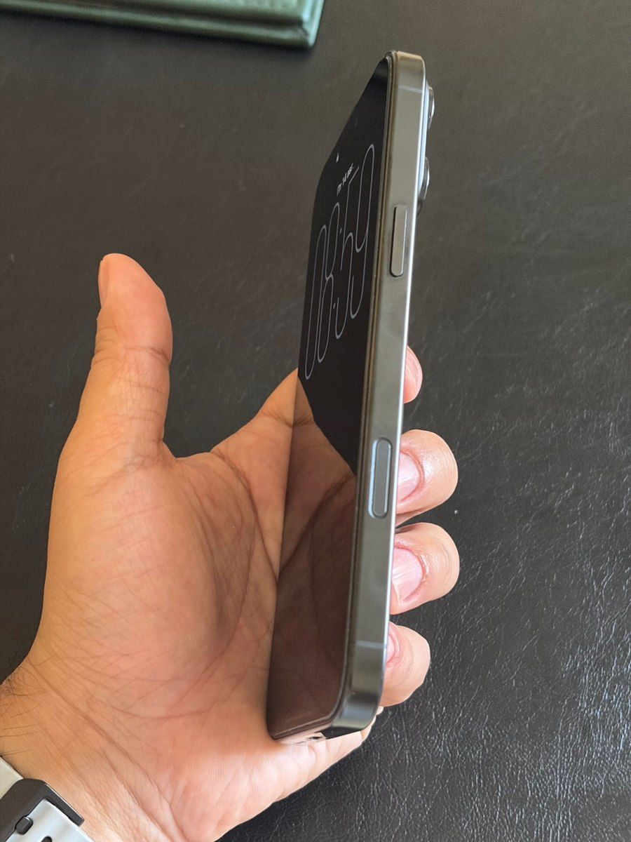 Apple iPhone 16 Pro Max Black Titanium 256GB/8GB — Telefonlar və qadjetlər, Bakı (2)