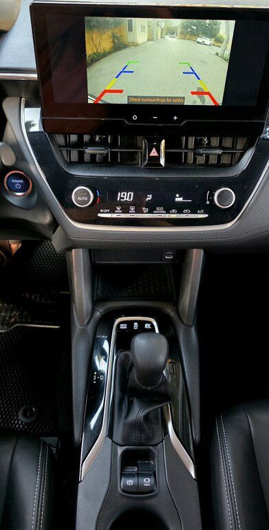 Toyota Corolla Cross, 2.0 L, 1.31 kWh, 2024 il, 28 900 km — Avtomobillər, Bakı (8)