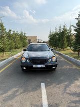Mercedes E 280, 2.8 L, 2001 il, 450 000 km — Cars