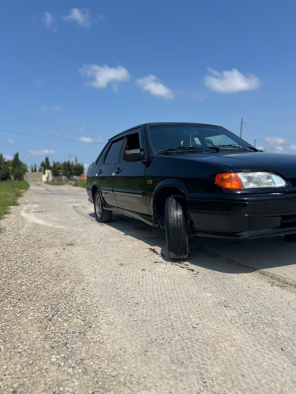 Avtomobil: Lada (VAZ) 2115 “Samara” – sedan, qara rəng Görünüş və
