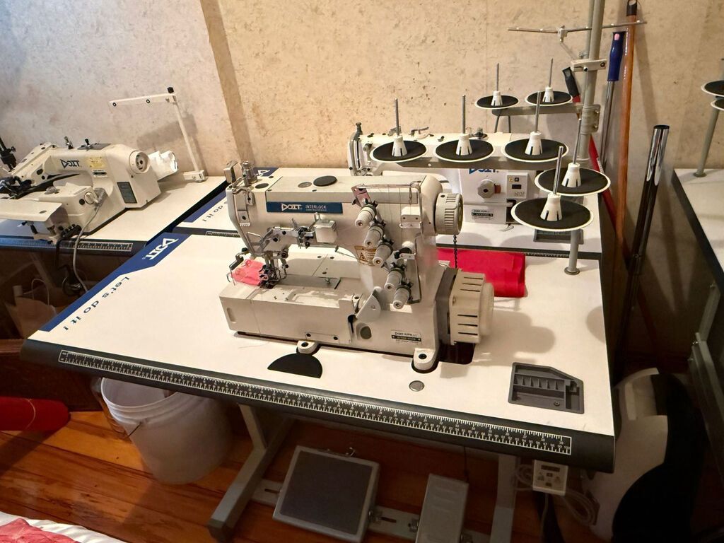 Gizli tiki maşını Interlok Averlok Duz tikis Ütü masasi Par ütü Manken — Mallar, Bakı (2)