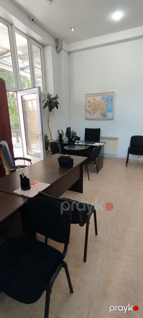 İcarəyə verilir 1 otaqlı ofis 45 m²