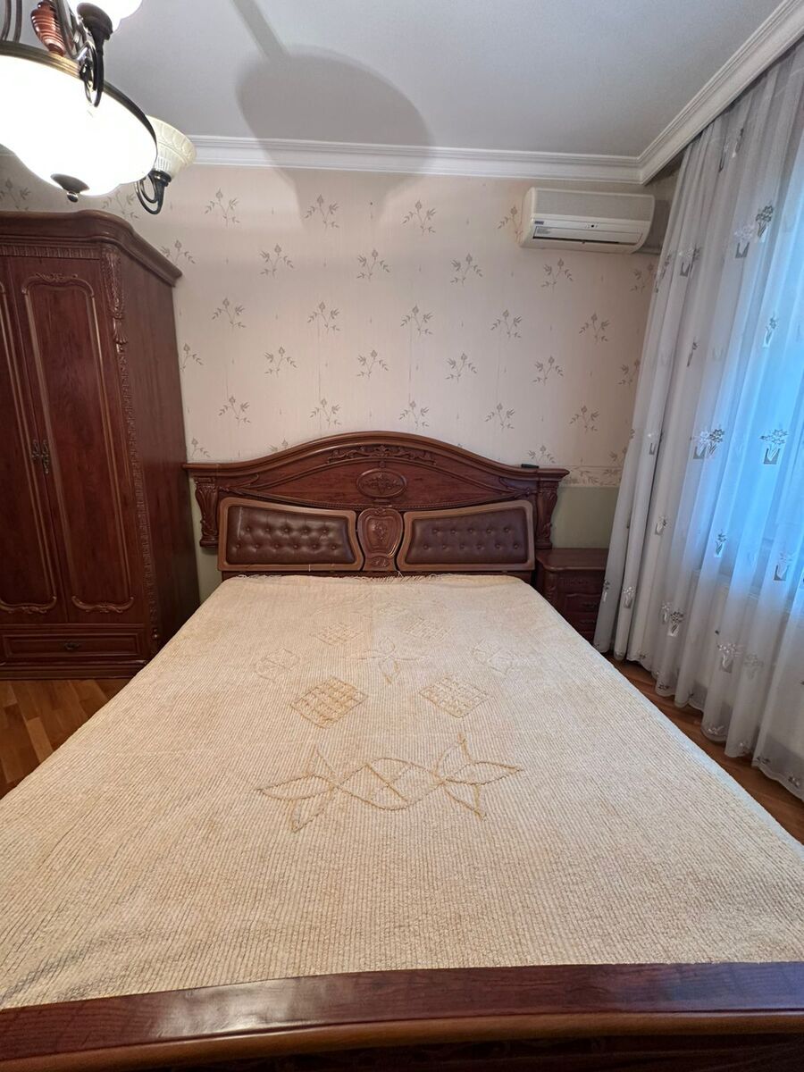 İcarəyə verilir 3 otaqlı köhnə tikili 85 m² — Mənzil, Bakı (2)