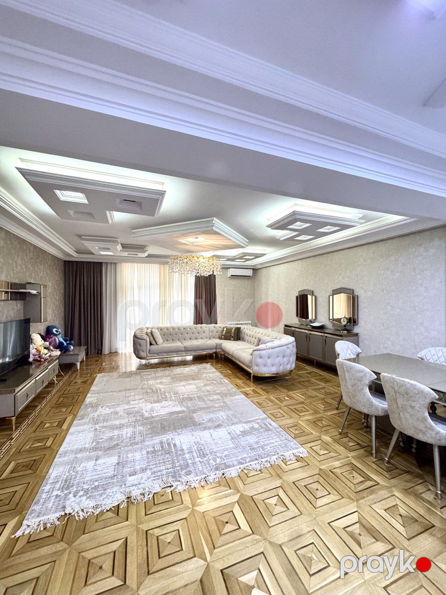 Satılır 4 otaqlı yeni tikili 230 m² — Mənzil, Bakı (2)
