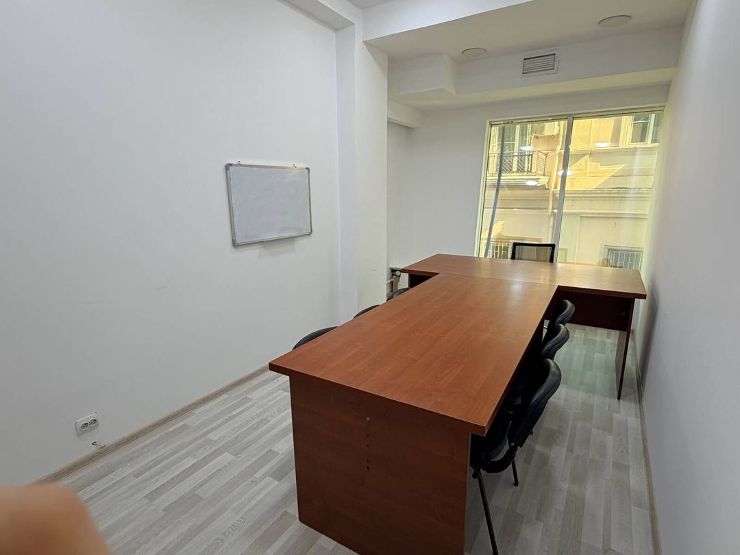 İcarəyə verilir 1 otaqlı ofis 18 m² — Ofis, Bakı (4)
