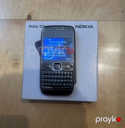 Nokia < 2 GB Memory Capacity, rəng - Qara, Düyməli — Bakı