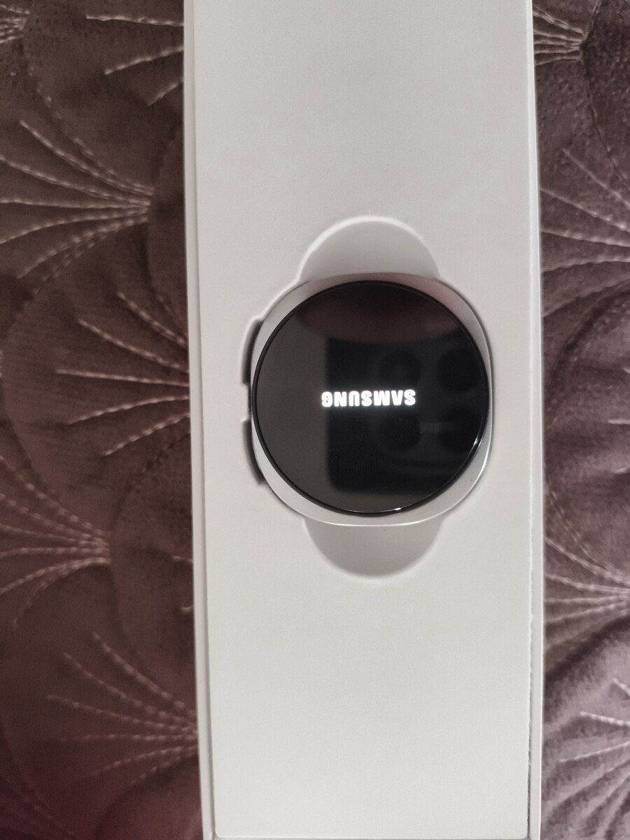Samsung Galaxy Watch 8 Silver 40mm — Elektronika, Bakı (5)