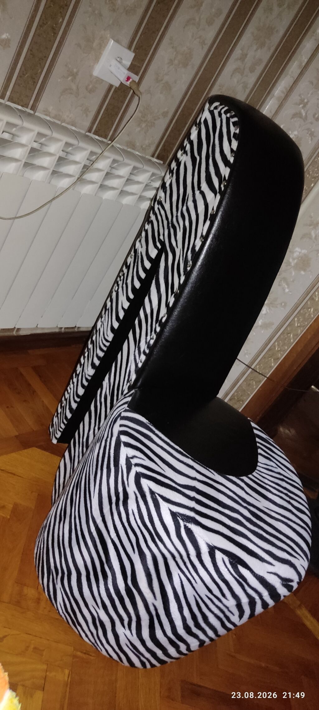 Zebra naxışlı dekorativ oturacaq kreslo. Qara-ağ dizaynı ilə interyerə — Kreslolar, Bakı (2)