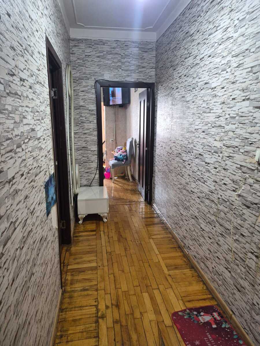 Satılır 2 otaqlı köhnə tikili 55 m² — Mənzil, Bakı (5)