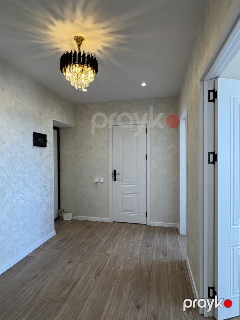 Satılır 3 otaqlı köhnə tikili 60 m²