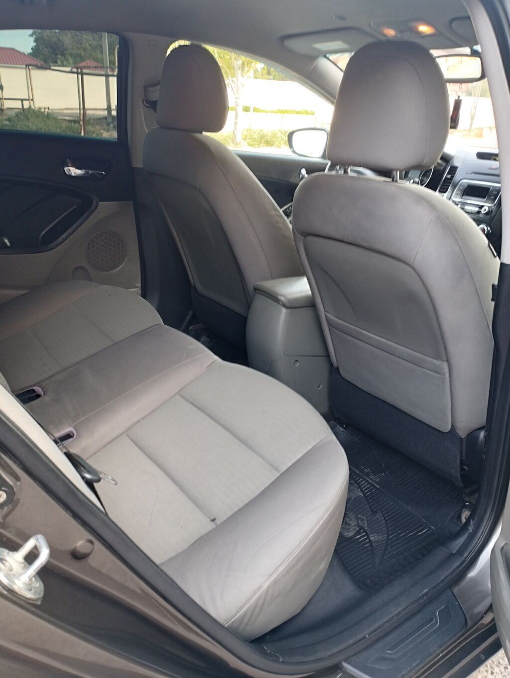 Kia Forte: 1.8 l | 2013 il Sedan — Avtomobillər, Novxanı (5)