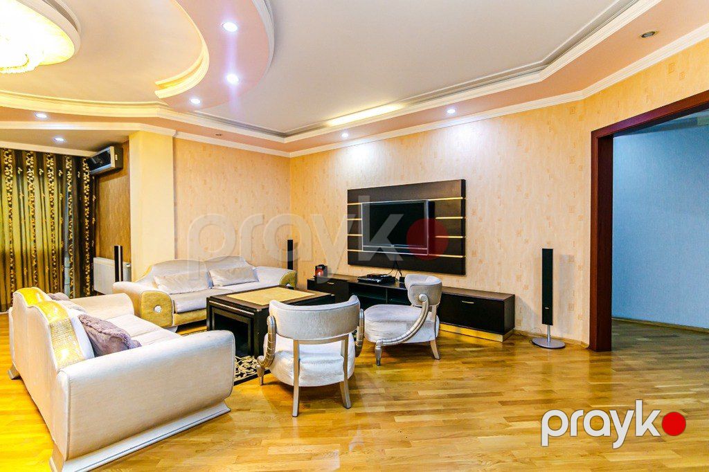 İcarəyə verilir 4 otaqlı yeni tikili 200 m² — Mənzil, Bakı (8)