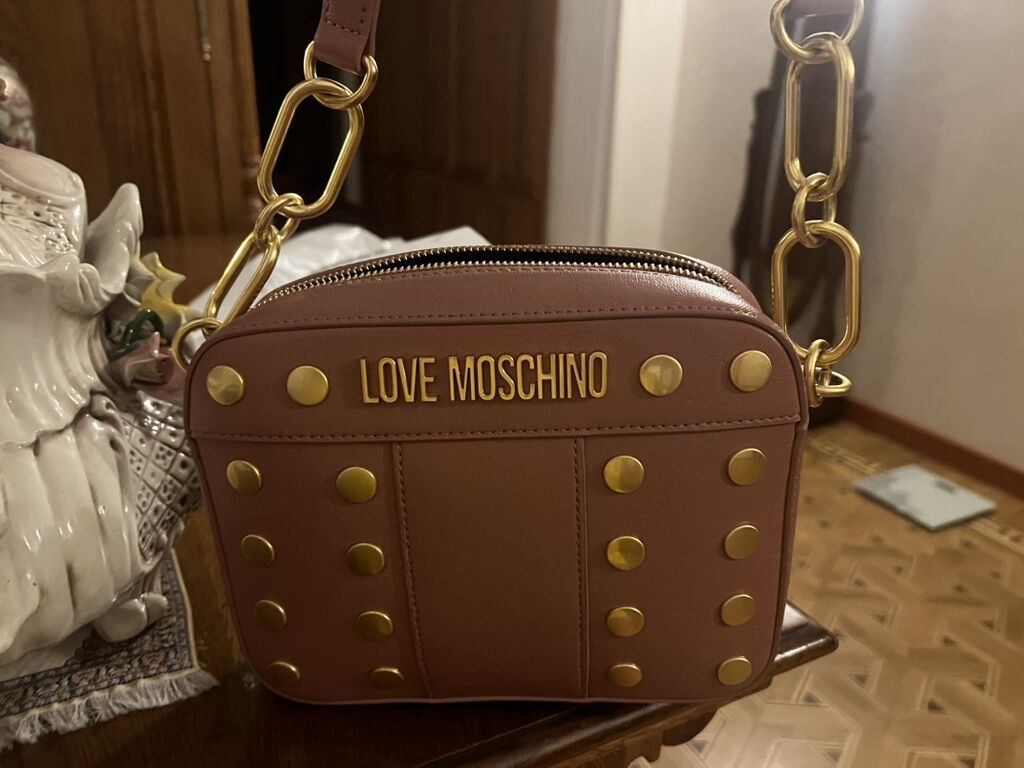 Love Moschino qadın çantası - Model: kvadrat formalı crossbody - — Çantalar, Bakı (4)