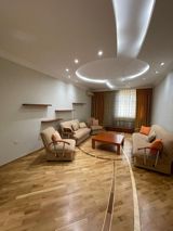 İcarəyə verilir 3 otaqlı yeni tikili 130 m² — Ceyhun