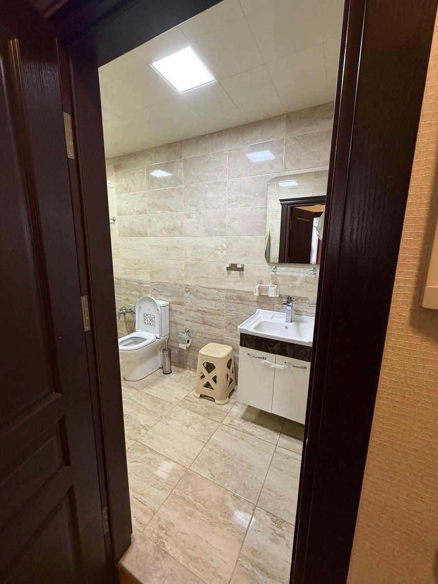 İcarəyə verilir 2 otaqlı yeni tikili 70 m² — Mənzil, Bakı (5)