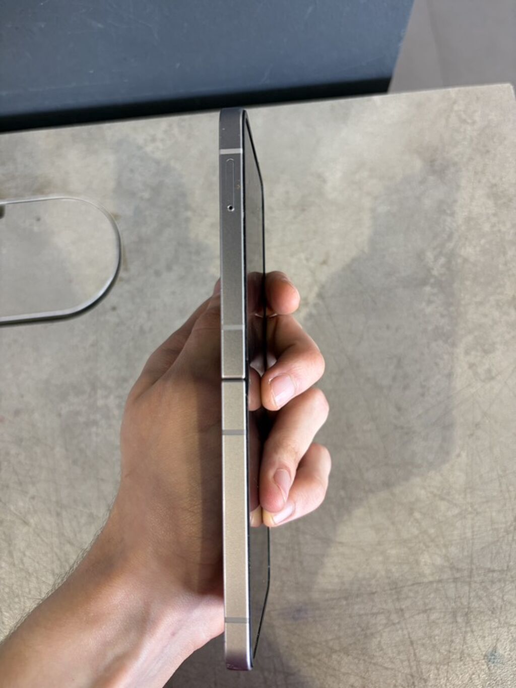 Samsung Galaxy Z Flip 3, Barmaq izi — Samsung, Mingəçevir (4)