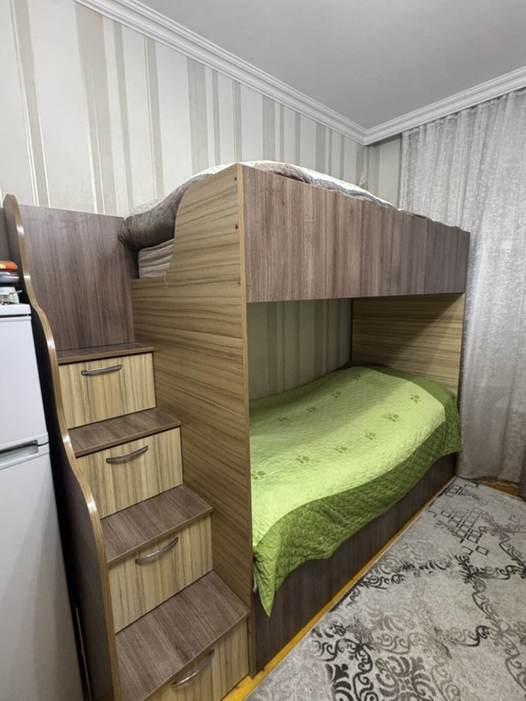 İki mərtəbəli uşaq/yataq dəsti - Material: ağac teksturalı laminat