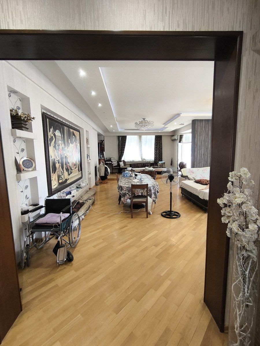 Satılır 4 otaqlı yeni tikili 250 m² — Mənzil, Bakı (3)