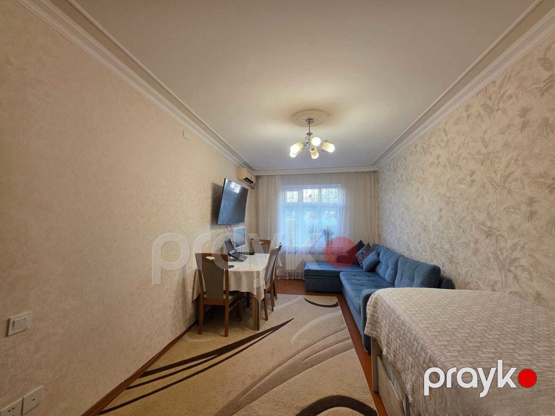 Satılır 2 otaqlı köhnə tikili 65 m² — Mənzil, Bakı (5)
