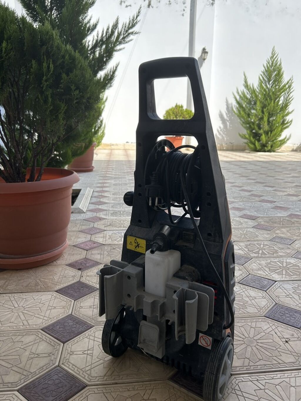 Black & Decker PWT1000SPM yüksək təzyiqli yuyucu - Güclü — Biznes və avadanlıq, Gəncə (2)