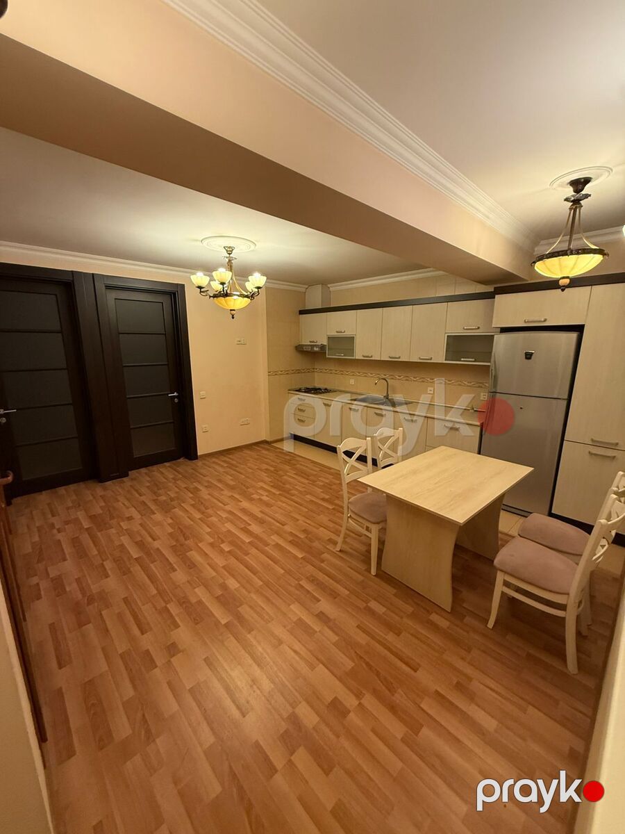 Satılır 3 otaqlı köhnə tikili 120 m² — Mənzil, Bakı (9)