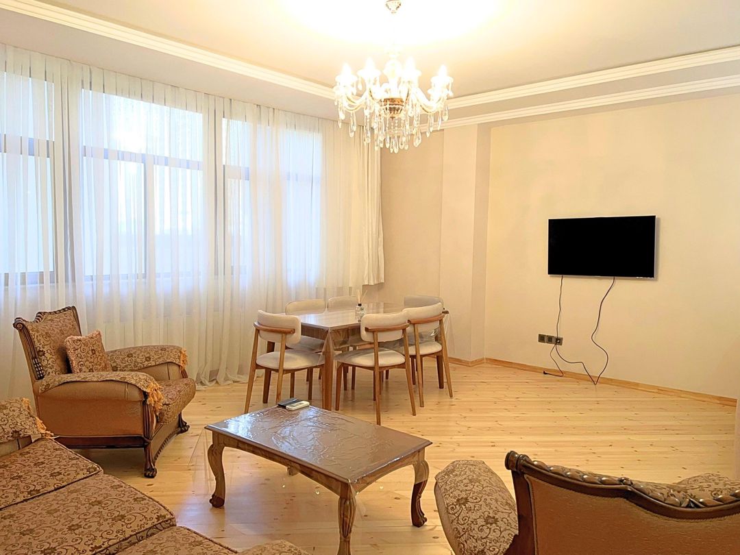 İcarəyə verilir 2 otaqlı yeni tikili 110 m² — Mənzil, Bakı (12)