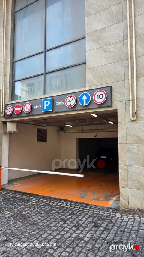 Satılır 2 otaqlı yeni tikili 65 m²