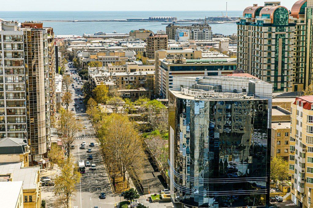 İcarəyə verilir 4 otaqlı yeni tikili 220 m² — Mənzil, Bakı