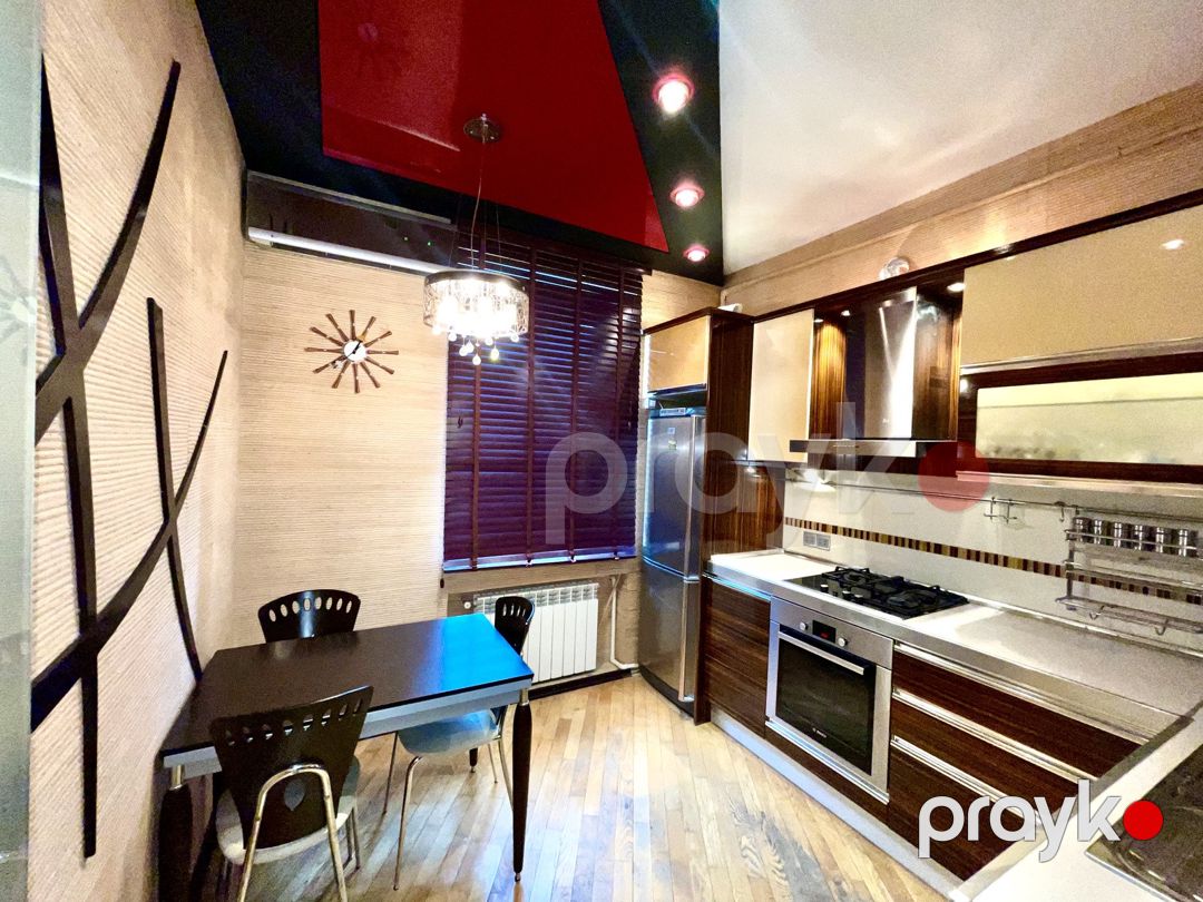 Satılır 3 otaqlı köhnə tikili 100 m² — Mənzil, Bakı (12)