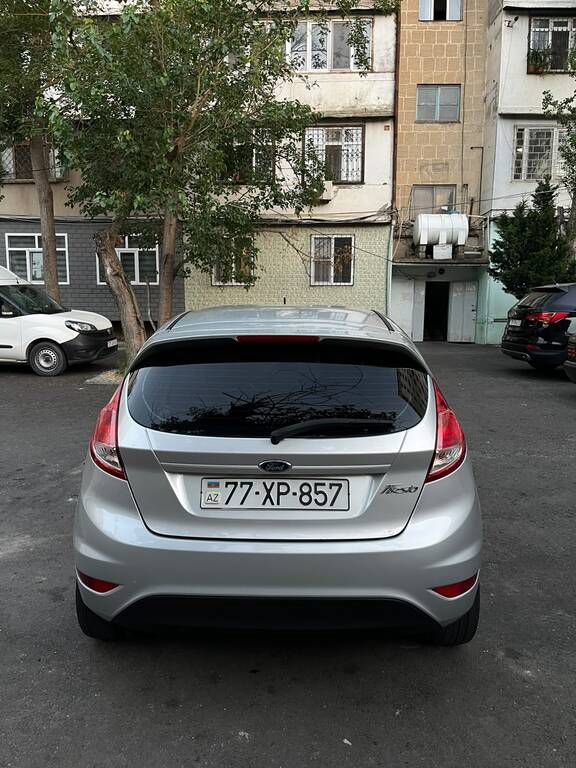 Ford Fiesta, 1.2 L, 2017 il, 135 000 km — Avtomobillər, Bakı (6)