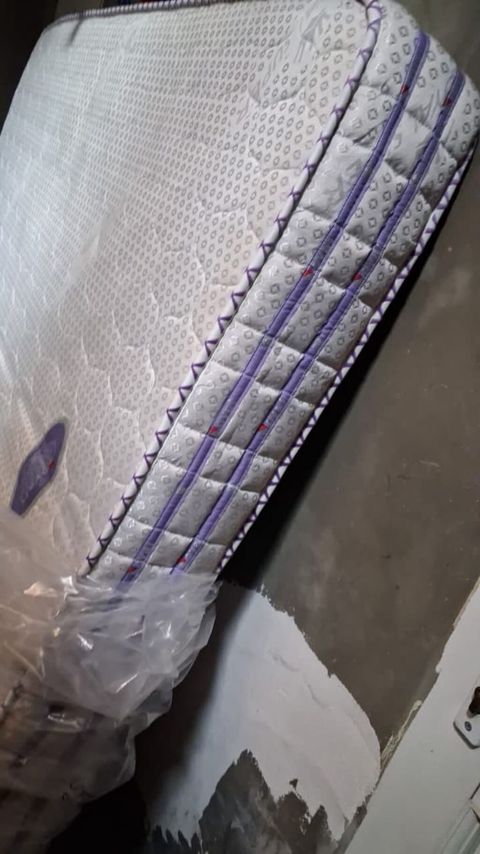 Matras eni 160 *2 Qiyməti 60manat.Unvan Yeni Suraxanı(⁶ 5532/sevaesmet — Mehdiabad