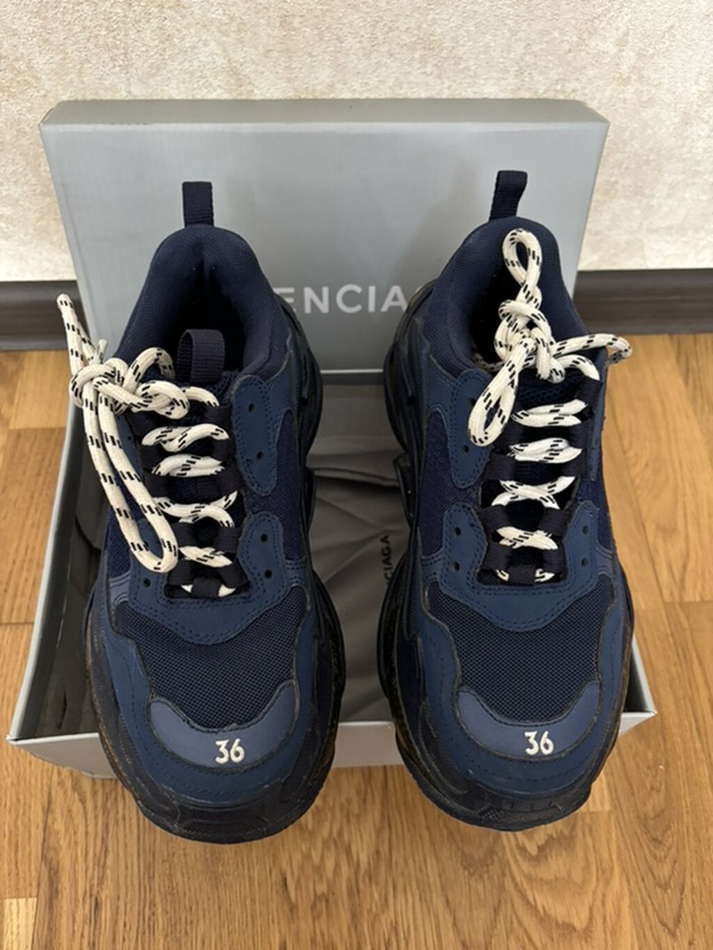 Balenciaga Triple S qadın krossovkaları - Tünd göy 36