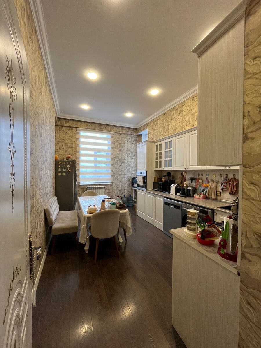 Satılır 3 otaqlı yeni tikili 141 m² — Mənzil, Bakı (7)