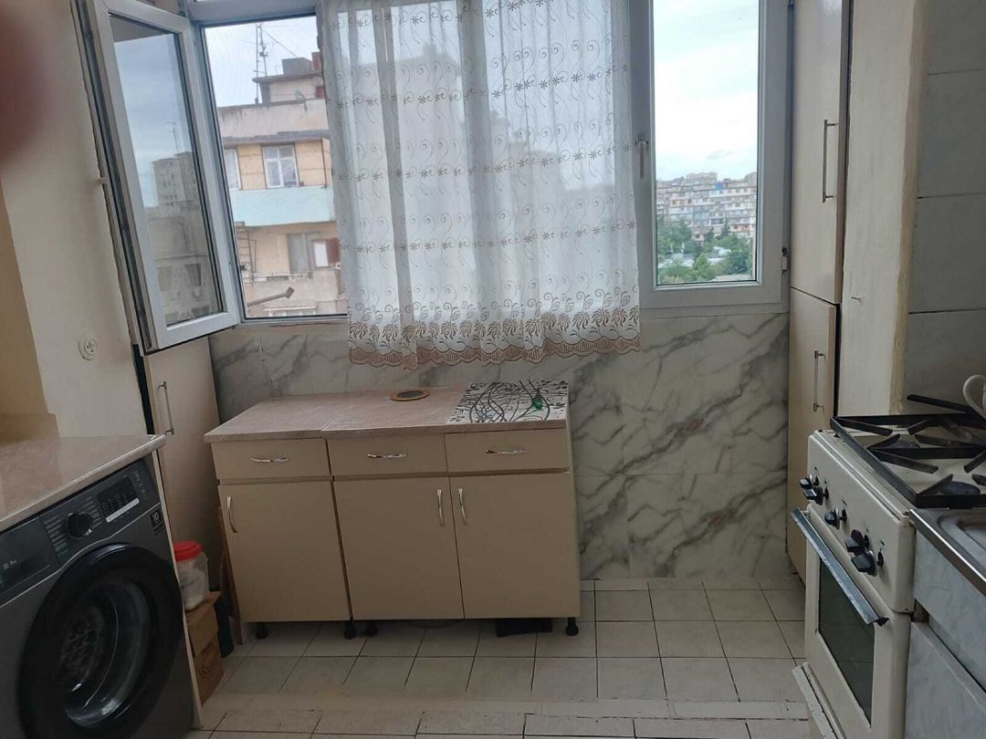 Satılır 2 otaqlı köhnə tikili 70 m² — Mənzil, Bakı (7)